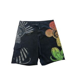 Disney Parks Mickey Mouse Board Shorts Size 38 Swim Trunks Cargo Pocket